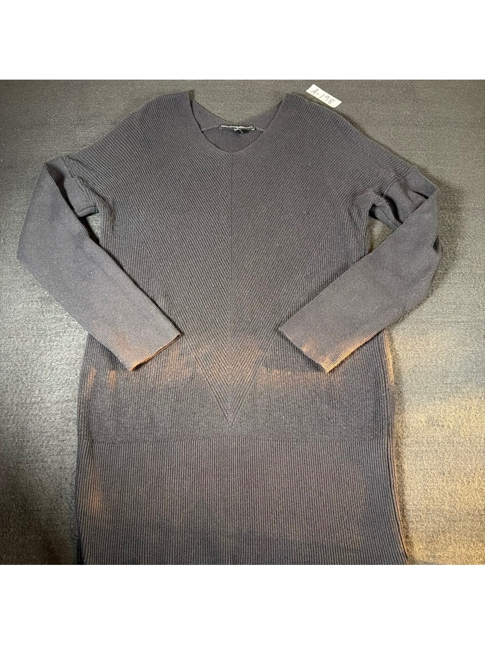 White House Black Market Women XL Black Ribbed Knit Tunic Sweater Cashmere Blend